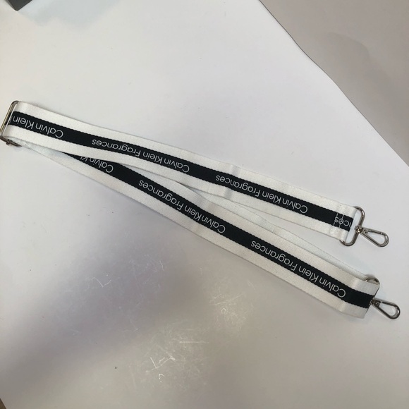 Calvin Klein Purse Guitar Strap, Crossbody - Picture 6 of 10